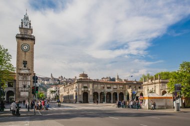 Çan kulesinde Bergamo