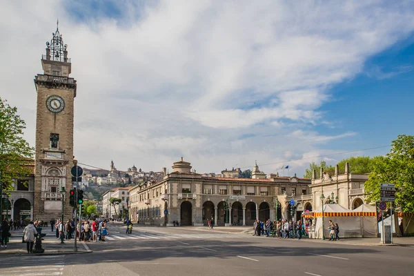 Klockstapeln i Bergamo — Stockfoto