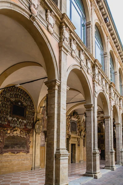  Bologna Archiginnasio Binası, eski bina Üniversitesi Bologna, İtalya