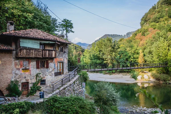 Arquitetura Antiga Ubiale Clanezzo Província Bergamo Região Italiana Lombardia — Fotografia de Stock