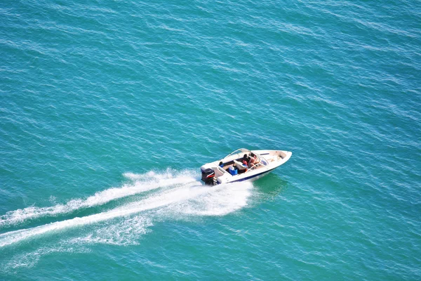 Powerboat Ontario Gölü