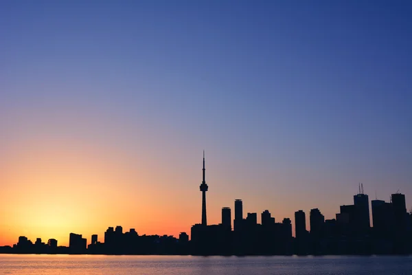 Toronto Skyline am Abend — Stockfoto