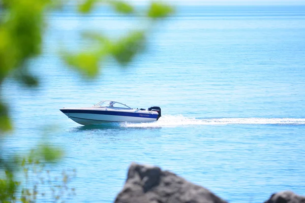 Lago de barco de motor Ontario — Foto de Stock