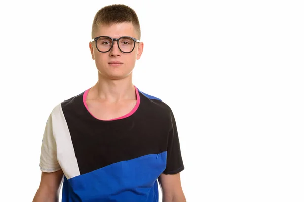 Jeune homme geek caucasien avec des lunettes — Photo