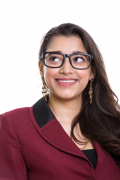 Joven Mujer Negocios India Feliz Sonriendo Mientras Piensa Mira Hacia —  Fotos de Stock