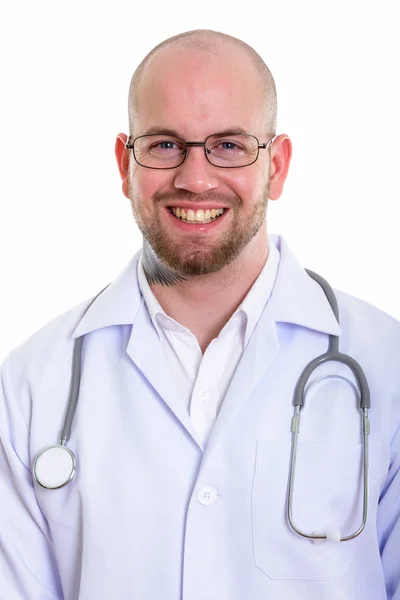 Twarz Młodego Szczęśliwego Łysego Muskularnego Mężczyzny Lekarza Uśmiechającego Się Okularach — Zdjęcie stockowe