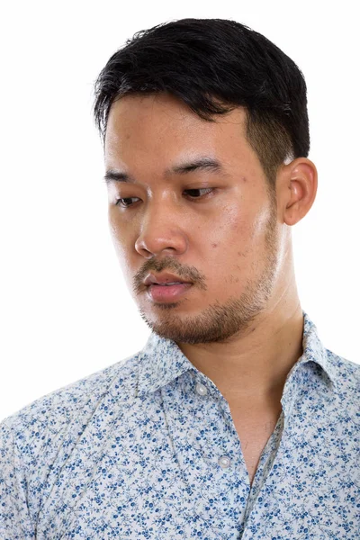 Ararken Düşünme Genç Asyalı Adamın Yüzünü — Stok fotoğraf