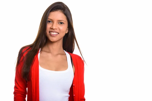 Studio colpo di giovane donna brasiliana felice sorridente — Foto Stock