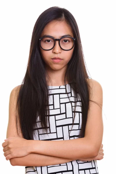 Fiatal ázsiai tizenéves nerd lány karját keresztbe közelről — Stock Fotó