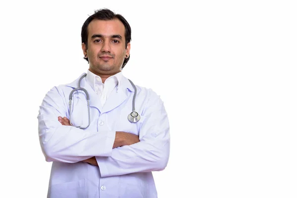 Студийный снимок персидского врача со скрещенными руками — стоковое фото
