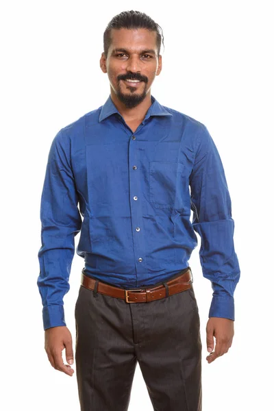 Jovem feliz empresário indiano sorrindo — Fotografia de Stock