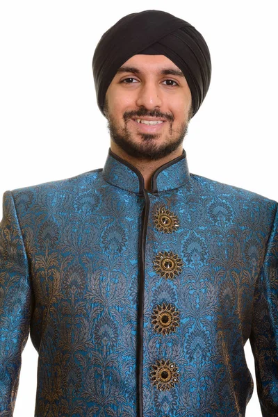 Unga glada indiska Sikh leende bär traditionella kläder — Stockfoto