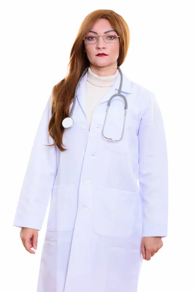 Strzał studio kobiety lekarz stojący — Zdjęcie stockowe