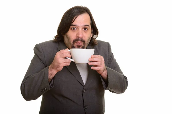 Fetter kaukasischer Geschäftsmann trinkt heißen Kaffee — Stockfoto