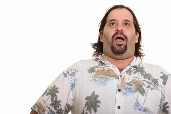 Fat Caucasian man looking shocked ready for vacation — Stock Photo, Image