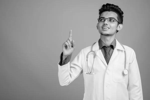 Portrait of young Indian man doctor with eyeglasses — Stock Photo, Image