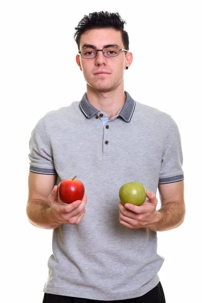 Studioaufnahme eines jungen gutaussehenden Mannes isoliert vor weißem Hintergrund — Stockfoto