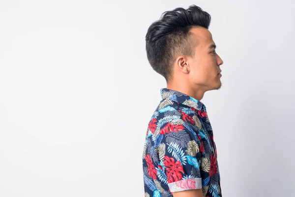Genç Asyalı adamın yakın profil görüntüsü — Stok fotoğraf