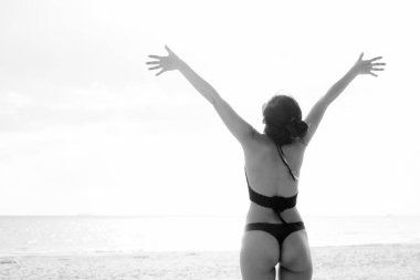 Genç güzel Asya turist kadının tatil Tayland Koh Lanta Island portresi