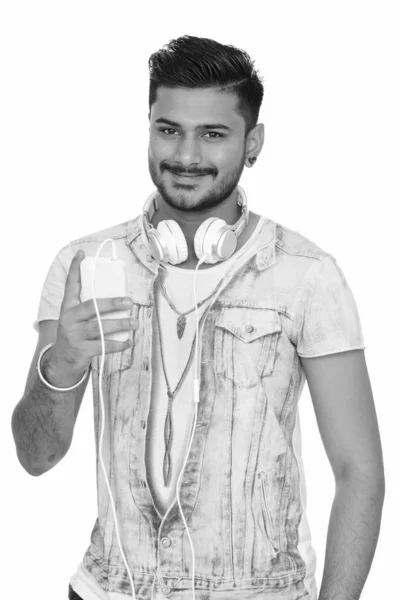 Studio Shot Jeune Homme Indien Barbu Beau Sur Fond Blanc — Photo