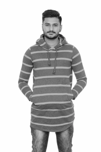 Στιγμιότυπο Του Νεαρού Όμορφου Γενειοφόρου Ινδιάνου Λευκό Φόντο Μαύρο Και — Φωτογραφία Αρχείου