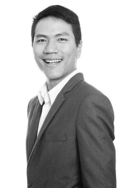 Close up di giovane felice uomo d'affari asiatico sorridente — Foto Stock