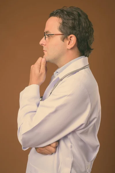 Portret Włocha lekarza w okularach — Zdjęcie stockowe