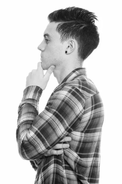 Retrato de jovem hipster bonito homem em preto e branco — Fotografia de Stock