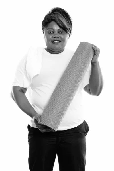 Studio Shot Van Mooie Overgewicht Afrikaanse Vrouw Geïsoleerd Tegen Witte — Stockfoto