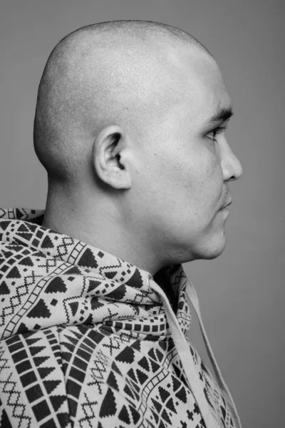 Studio Shot Young Bald Asian Man Wearing Hoodie Gray Background — Stock Photo, Image