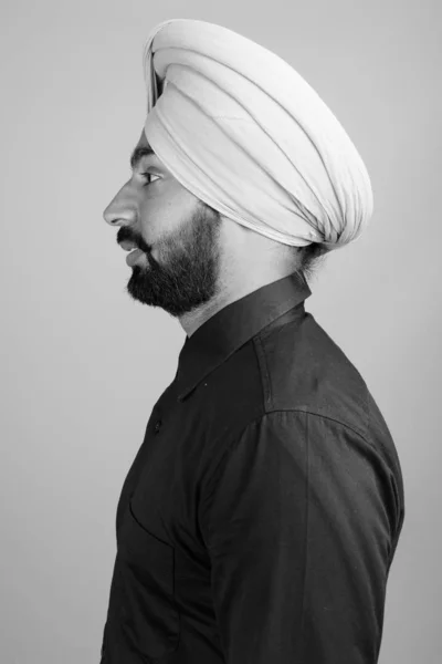 Studio Shot Young Bearded Indian Sikh Businessman Turban Gray Background — Photo