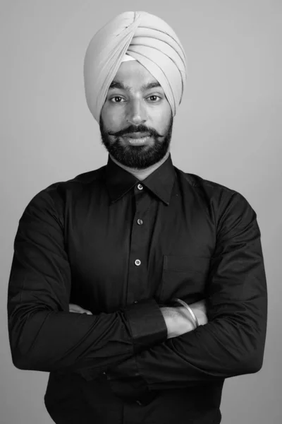 Studio Shot Young Bearded Indian Sikh Businessman Turban Gray Background — Fotografia de Stock