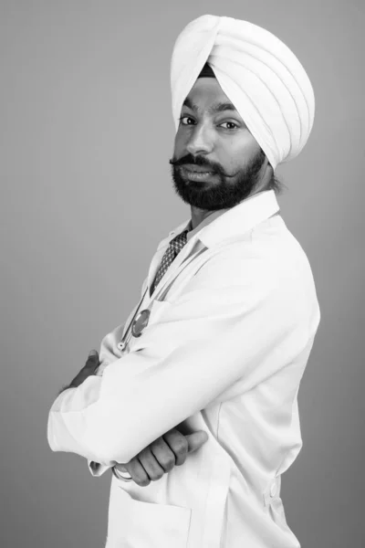 Studio Shot Young Handsome Bearded Indian Sikh Man Doctor Gray — ストック写真