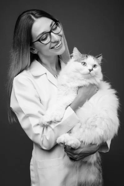 Studio Shot Young Beautiful Woman Doctor Wearing Eyeglasses Gray Background — Stock Photo, Image