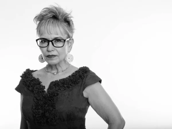 Estudio Mujer Asiática Senior Sobre Fondo Blanco Blanco Negro — Foto de Stock