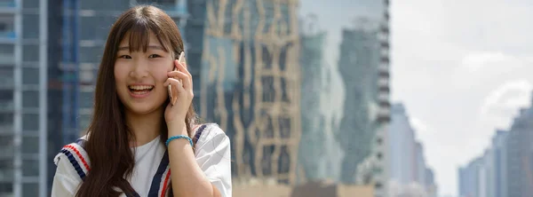 Portrait Young Beautiful Asian Teenage Girl View City — Stock Photo, Image