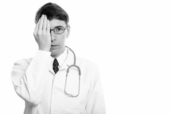 Studio Skott Man Läkare Med Glasögon Isolerad Mot Vit Bakgrund — Stockfoto