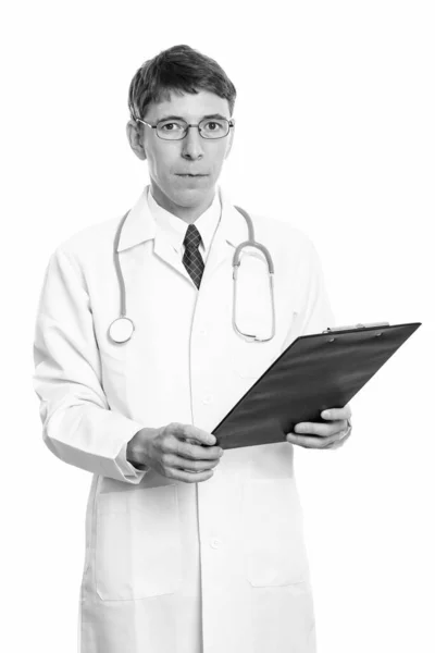 Studio Shot Homme Médecin Avec Des Lunettes Isolées Sur Fond — Photo