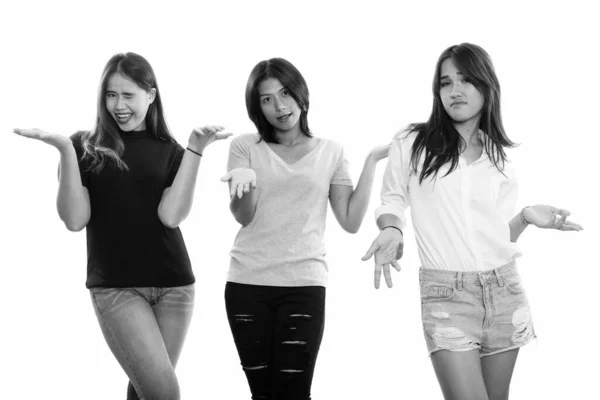 Studio Shot Three Young Asian Women Together Isolated White Background — Stock Photo, Image