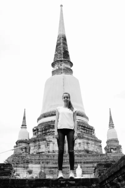 Portrait Young Beautiful Tourist Woman Having Vacation Thailand Black White — Stock Photo, Image