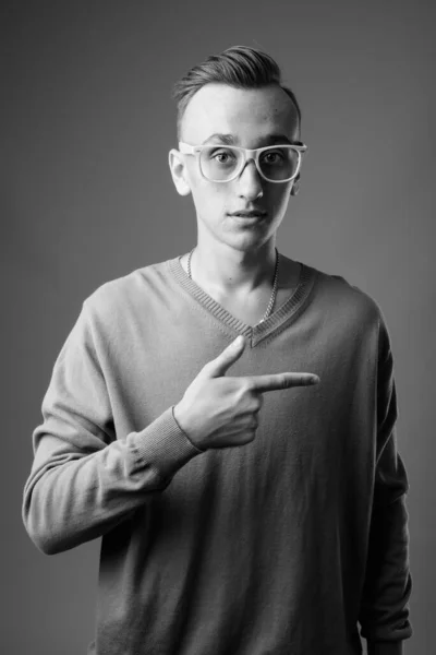 Studio Shot Young Handsome Nerd Man Wearing Eyeglasses Gray Background — Stock Photo, Image