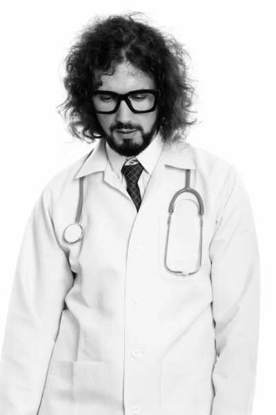 Estúdio Tiro Homem Barbudo Bonito Médico Com Cabelo Encaracolado Isolado — Fotografia de Stock