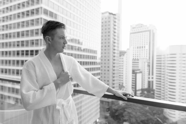 Portrait Young Handsome Man Enjoying View City Balcony Black White — Stock Photo, Image