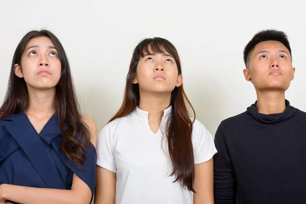 Studio Shot Three Young Beautiful Asian Women Friends Together White — Stock fotografie