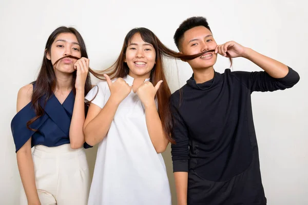 Studio Shot Three Young Beautiful Asian Women Friends Together White — Stock fotografie