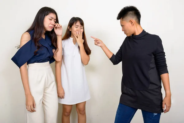 Studio Shot Three Young Beautiful Asian Women Friends Together White — Foto de Stock