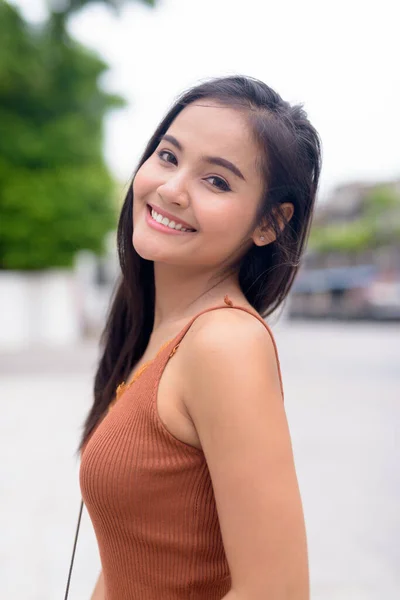 Portrait Young Beautiful Asian Woman Streets Outdoors — Zdjęcie stockowe