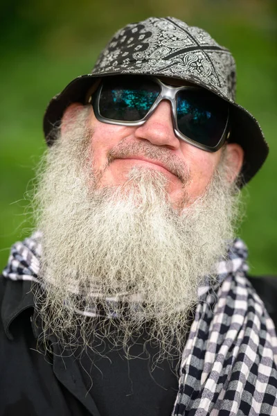 Portrait Mature Bearded Hipster Man Park Outdoors — Fotografia de Stock