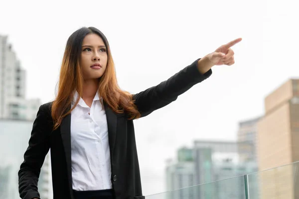 Portrait Young Beautiful Asian Businesswoman View City — Stockfoto