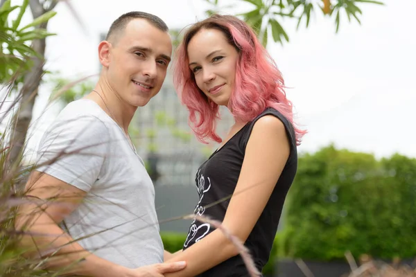 Portrait Handsome Man Beautiful Woman Pink Hair Couple Together Love — Fotografia de Stock